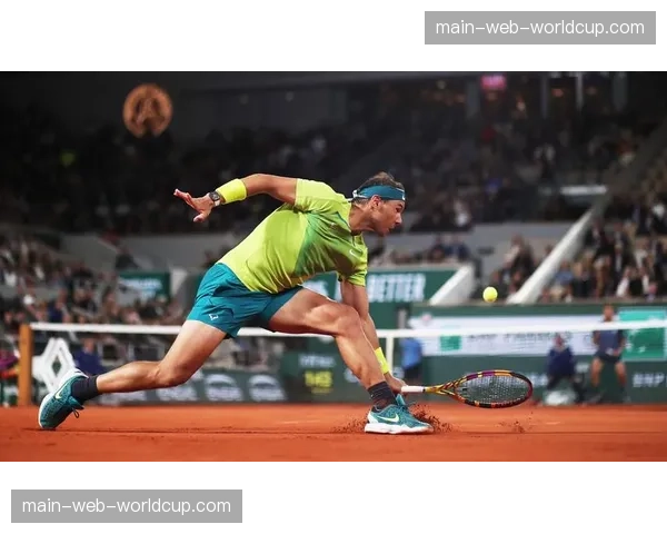 纳达尔学院与西班牙大学合作，推出运动员学术融合计划